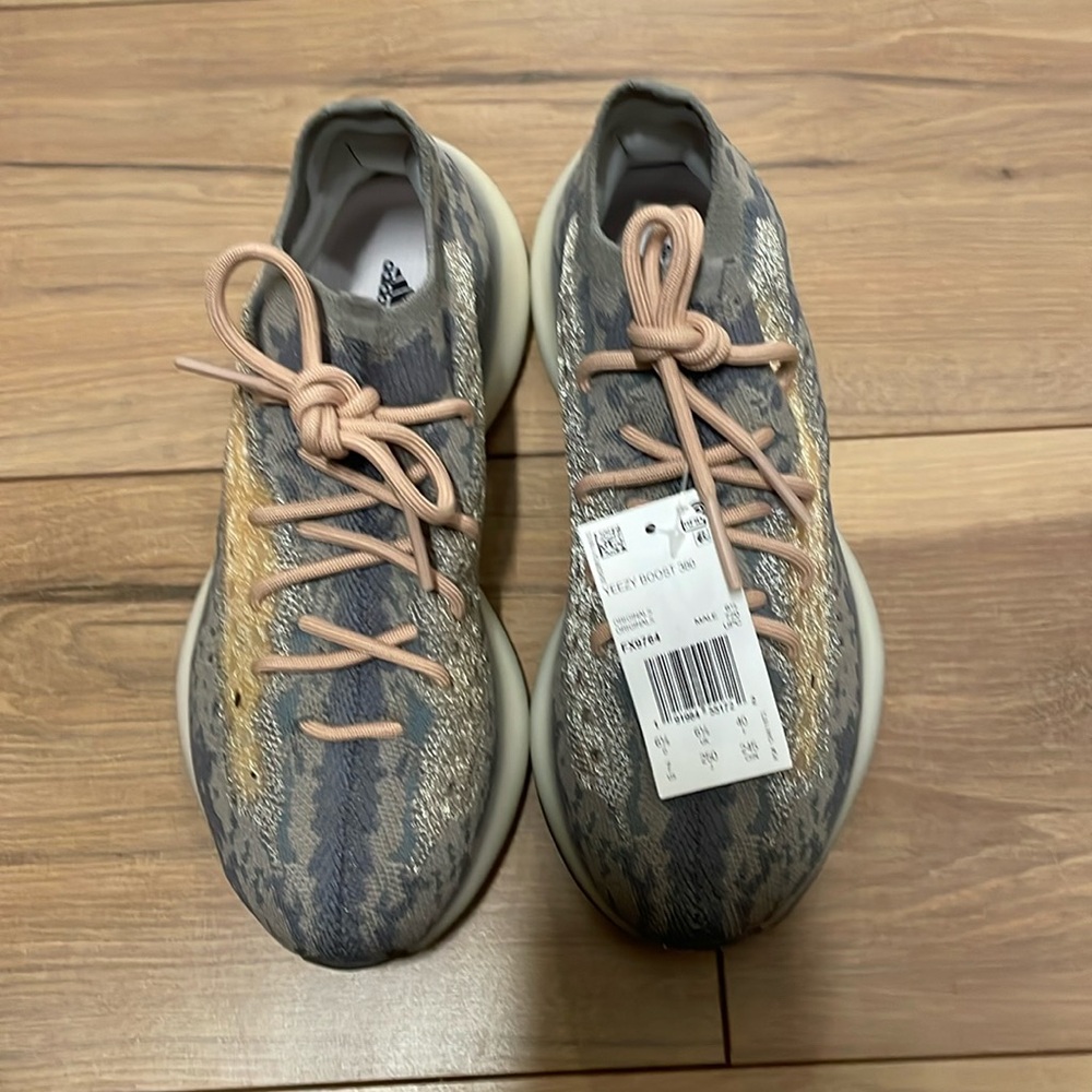 Yeezy boost 380 brand new size 7